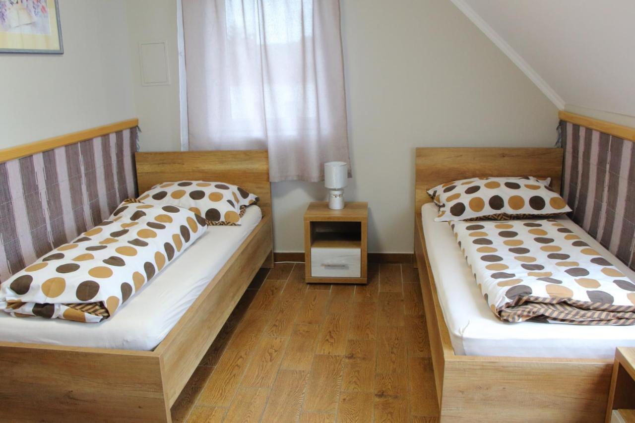 Hegylanc Fogado Bed & Breakfast Sotony Dış mekan fotoğraf