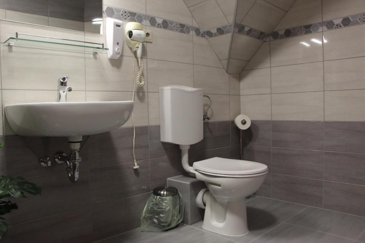 Hegylanc Fogado Bed & Breakfast Sotony Dış mekan fotoğraf