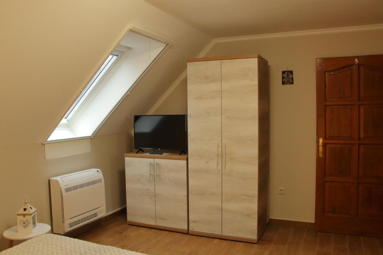 Hegylanc Fogado Bed & Breakfast Sotony Dış mekan fotoğraf